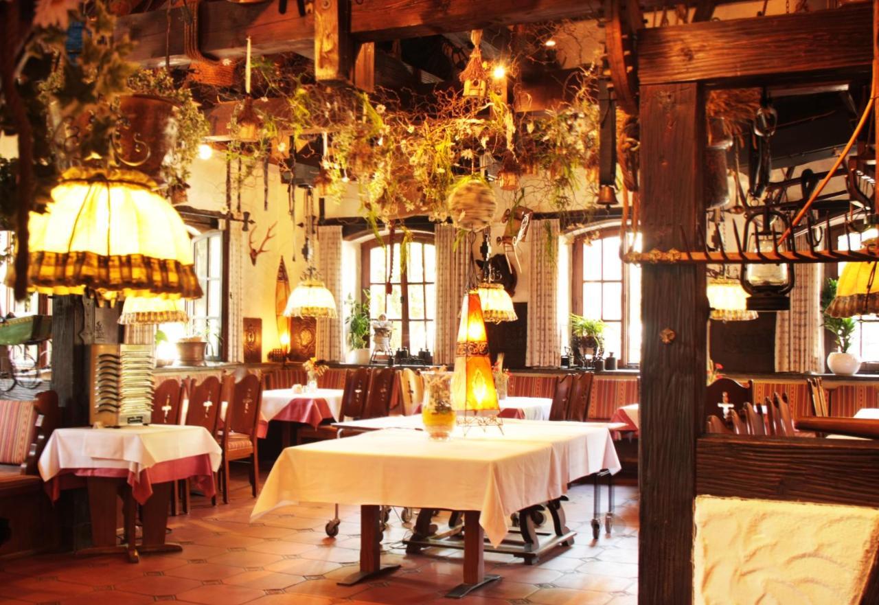Erlebnisgastronomie Lochmuhle Hotel Eigeltingen Eksteriør billede