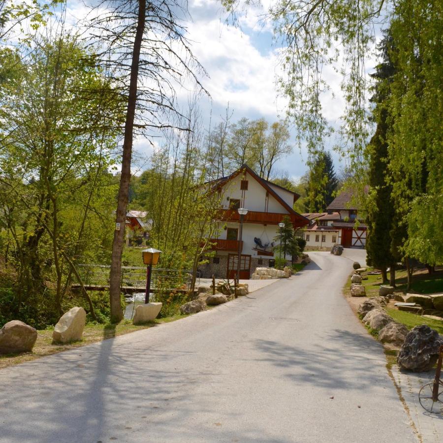 Erlebnisgastronomie Lochmuhle Hotel Eigeltingen Eksteriør billede